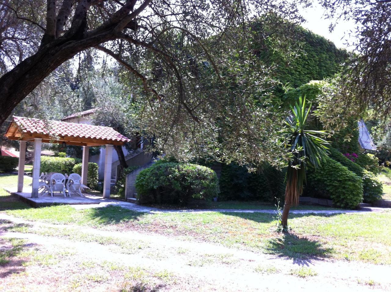 Karamali Green Danilia Villas Gouvia Esterno foto
